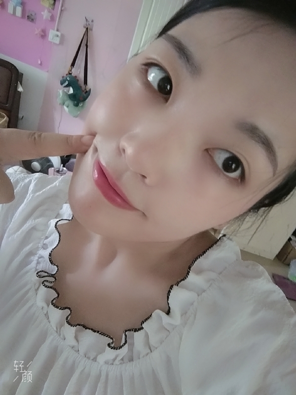 小柚子的第一张照片--百色相亲服务中心