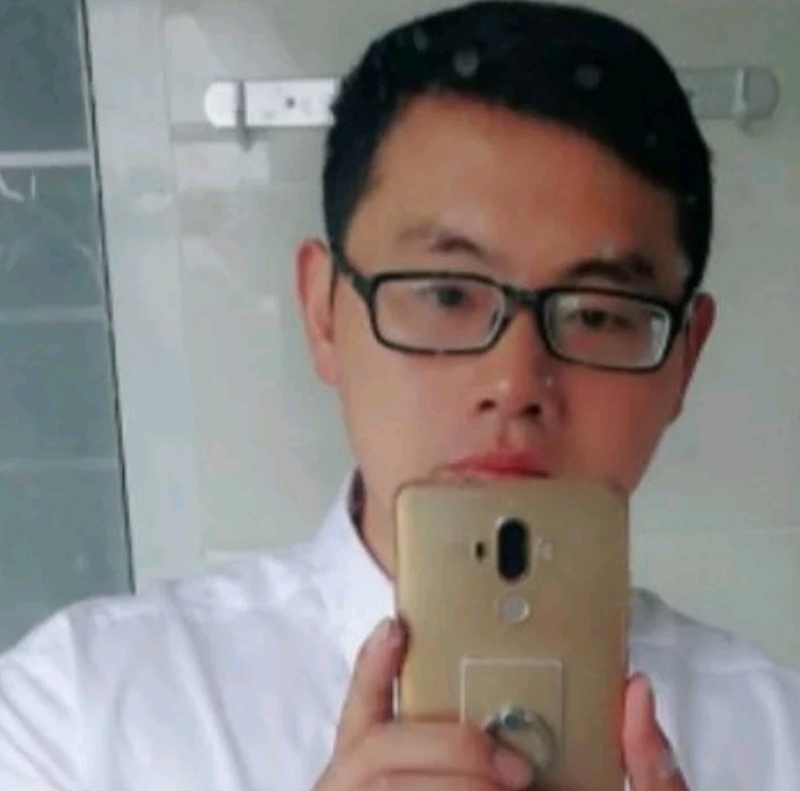 毛毛的第一张照片--百色相亲服务中心