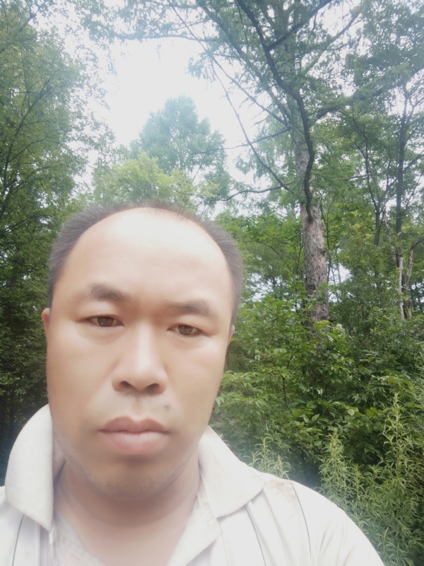 永恒的第一张照片--百色相亲服务中心