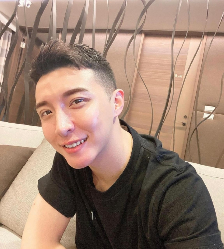 王子的第一张照片--百色相亲服务中心