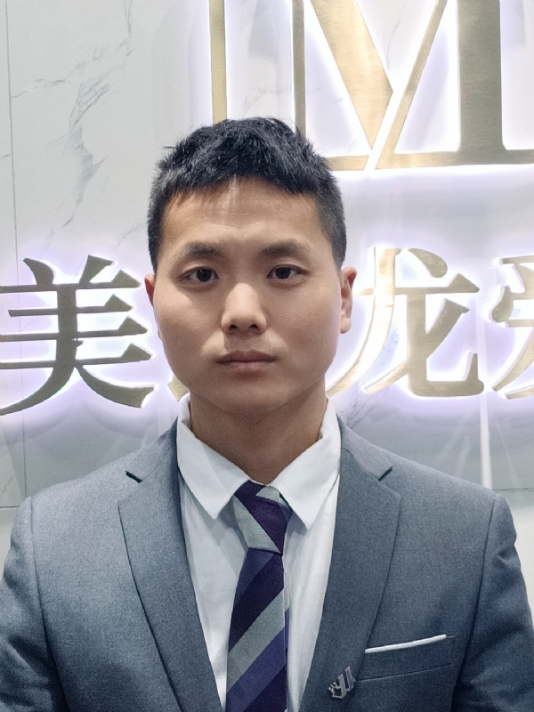 武路的第一张照片--百色相亲服务中心