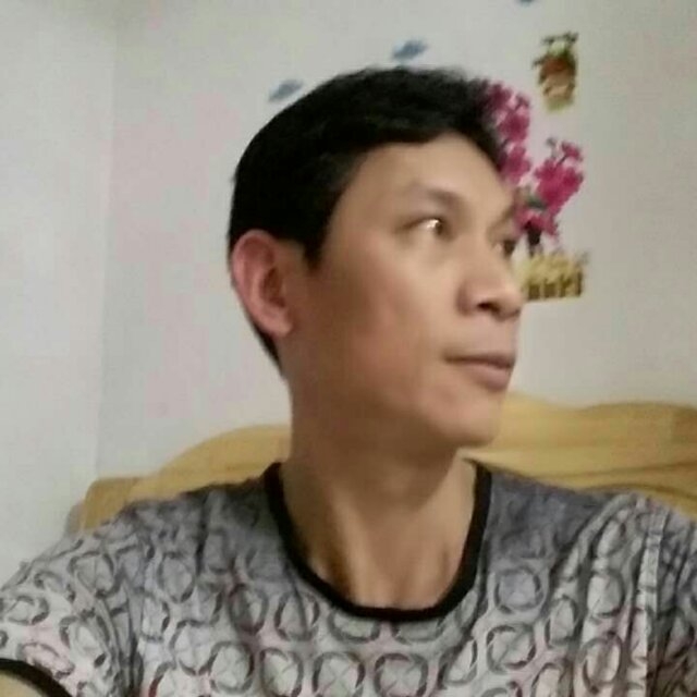 正能量的第一张照片--百色相亲服务中心