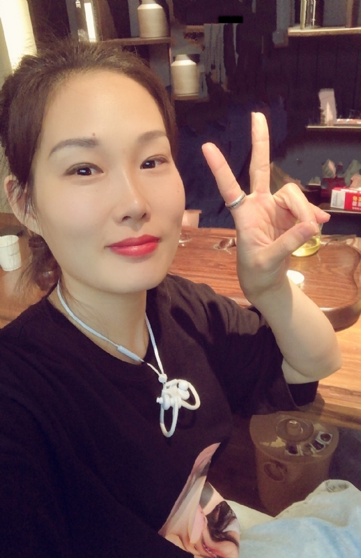 冷紫斑蝶的第一张照片--百色相亲服务中心