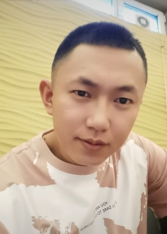 爱意随风起的第一张照片--百色相亲服务中心