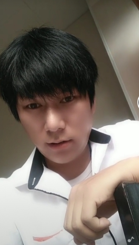 知音的第一张照片--百色相亲服务中心