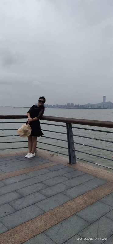 清秋的第一张照片--百色相亲服务中心