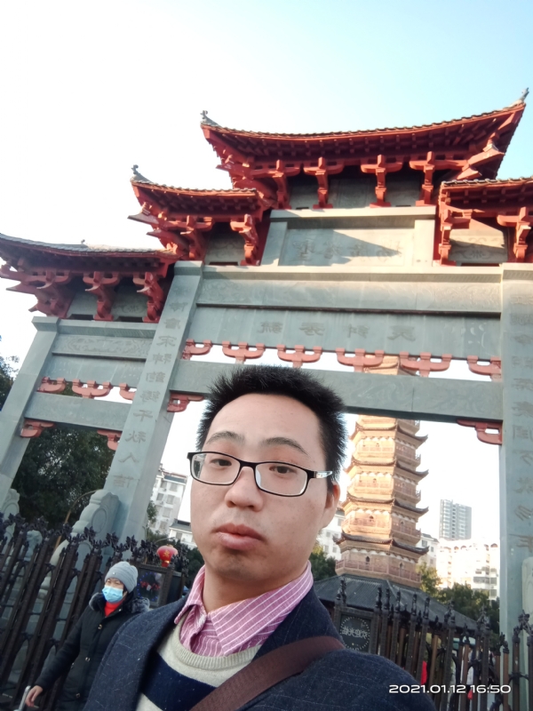 碧血丹心的第一张照片--百色相亲服务中心