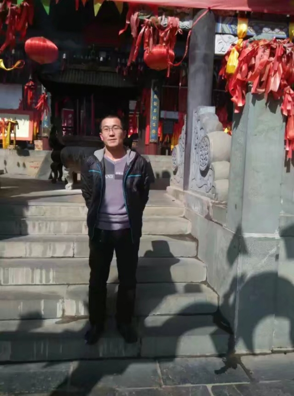 淡然的第一张照片--百色相亲服务中心