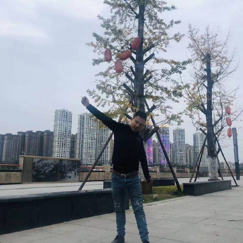 空空的房间的第一张照片--百色相亲服务中心