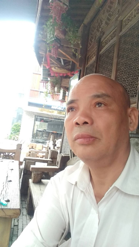 相遇有缘的第四张照片--百色相亲服务中心