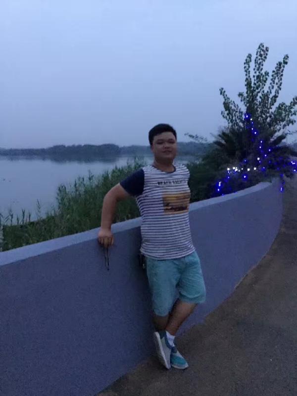 RLC的第一张照片--百色相亲服务中心