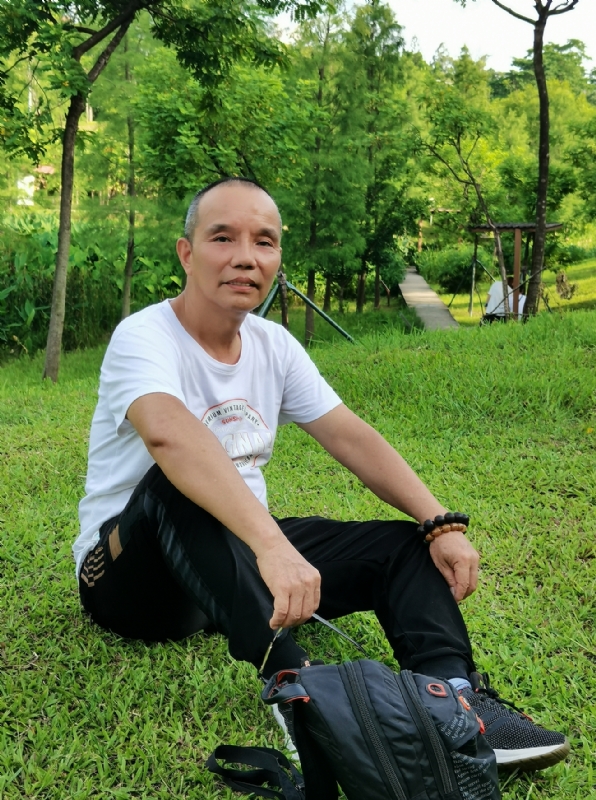 稳重大方的第二张照片--百色相亲服务中心