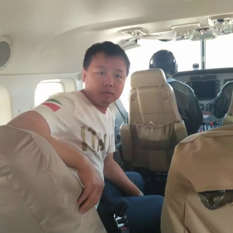 随风飘零的第三张照片--百色相亲服务中心