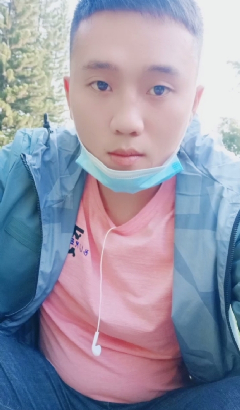 风起云涌的第一张照片--百色相亲服务中心