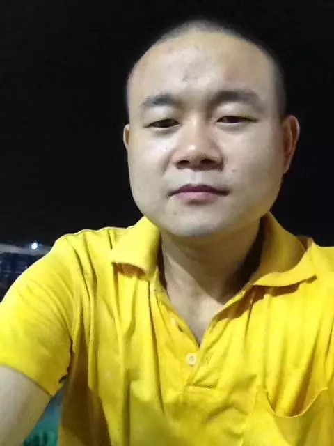 装国豪的第一张照片--百色相亲服务中心