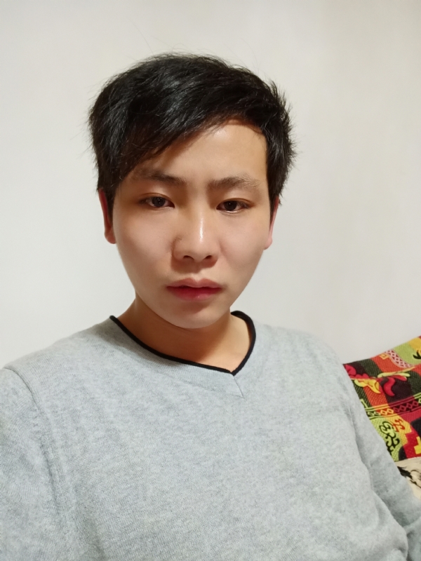 晴空万里的第一张照片--百色相亲服务中心