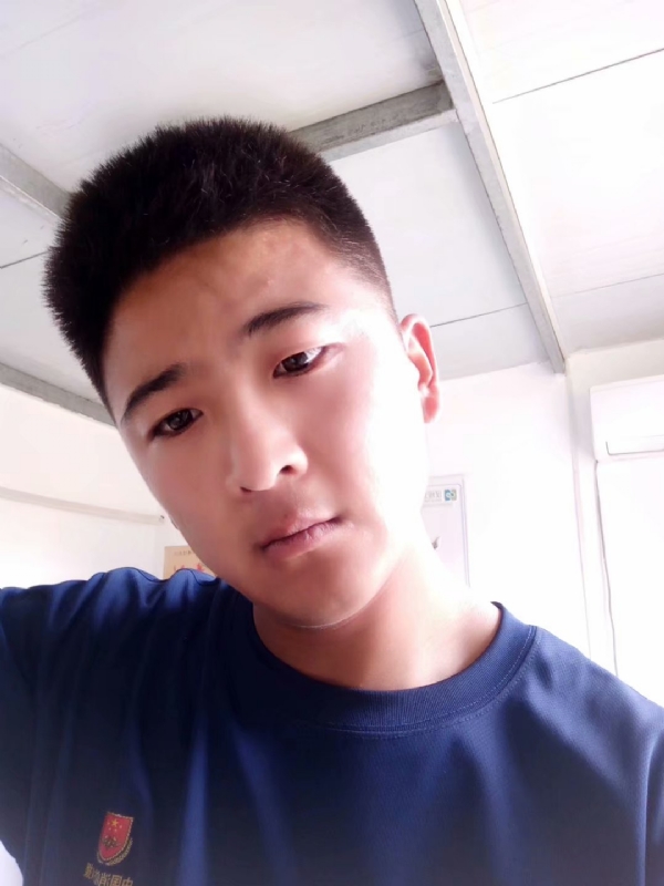 脸红相遇的第一张照片--百色相亲服务中心