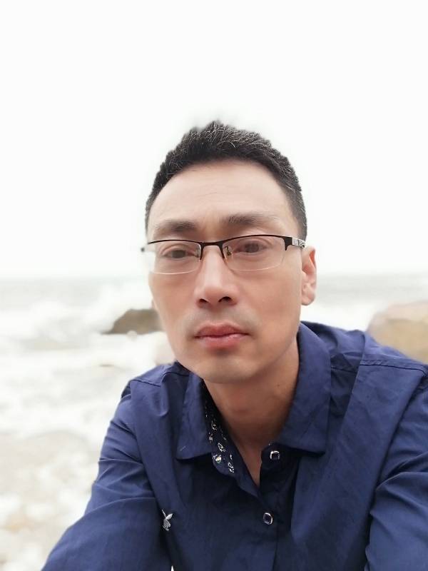 意智的第一张照片--百色相亲服务中心