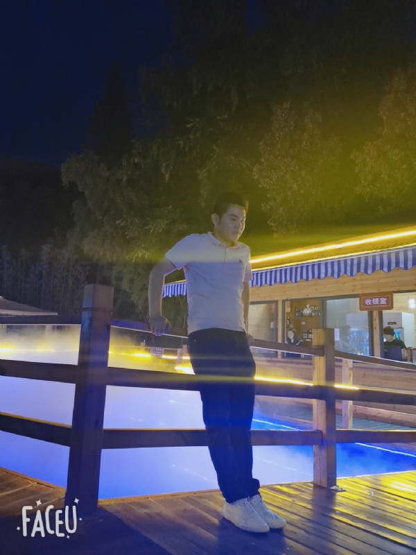 一生一世的爱情鸟的第一张照片--百色相亲服务中心