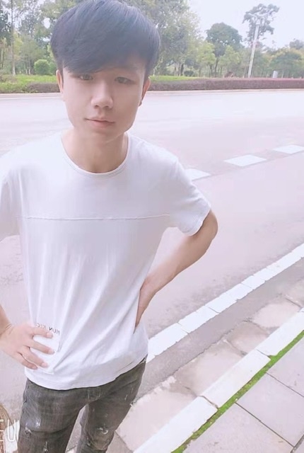 拉布拉卡的第一张照片--百色相亲服务中心