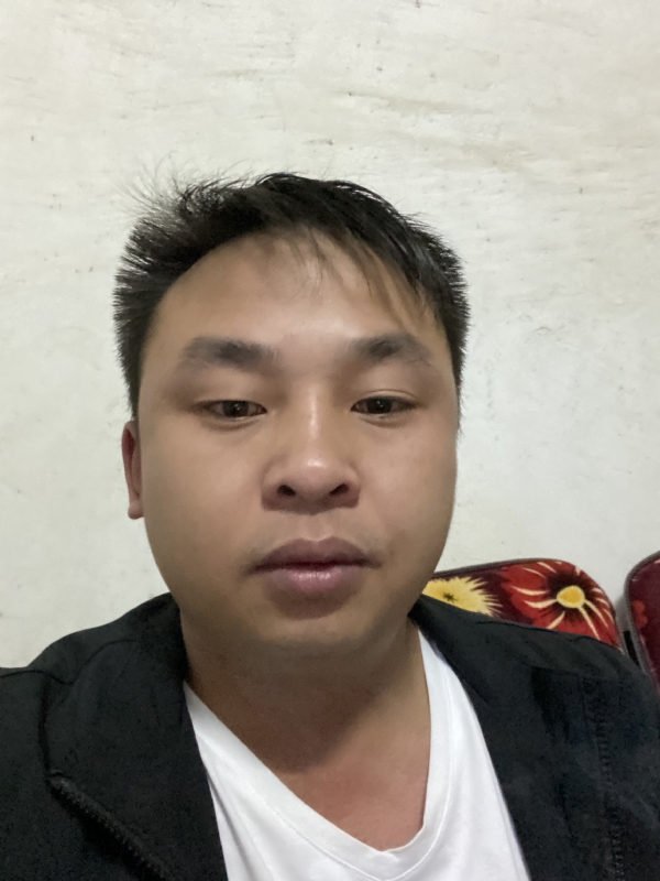 啊呜的第二张照片--百色相亲服务中心