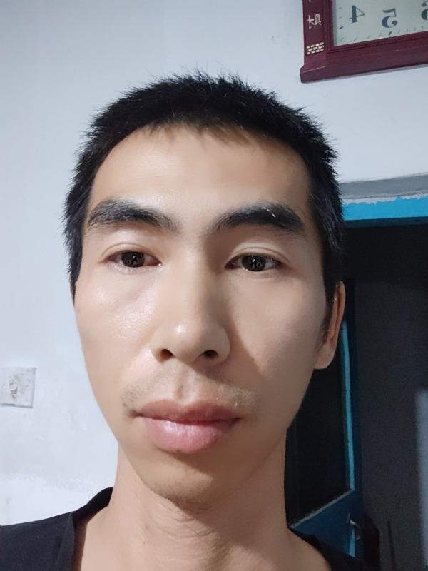 星空的第一张照片--百色相亲服务中心