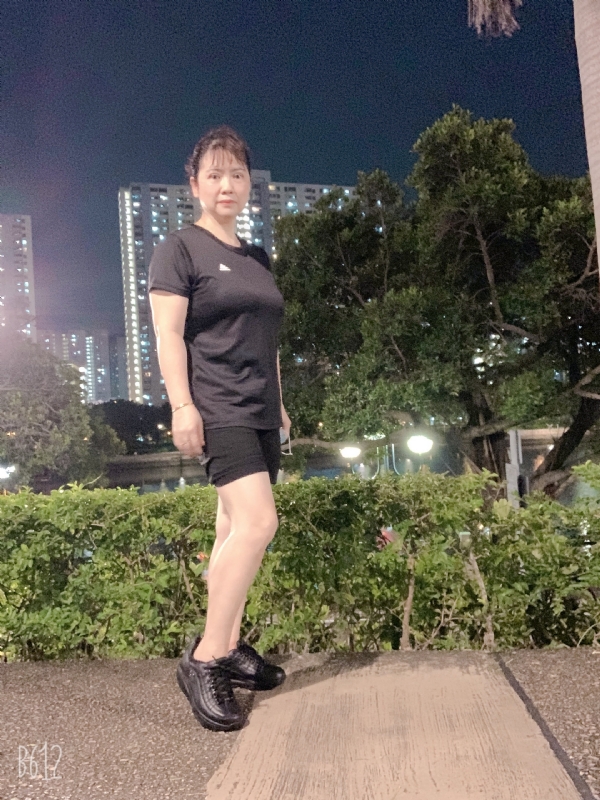 枫叶的第一张照片--百色相亲服务中心