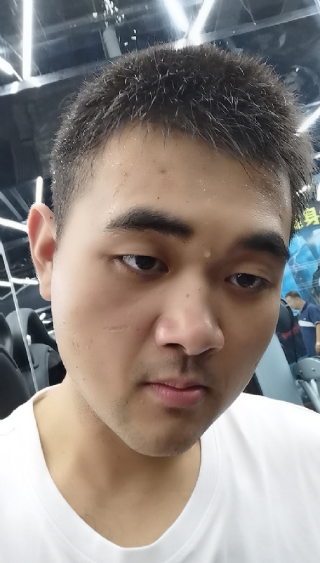 回眸一笑的第二张照片--百色相亲服务中心