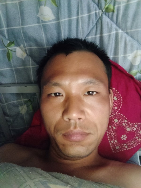 弘扬的第一张照片--百色相亲服务中心