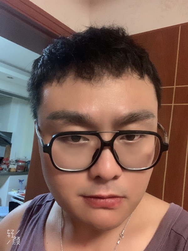 何为奈何的第三张照片--百色相亲服务中心