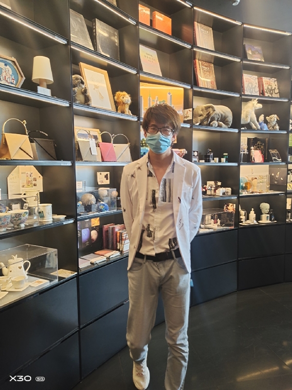 A冷.豆豆的第二张照片--百色相亲服务中心