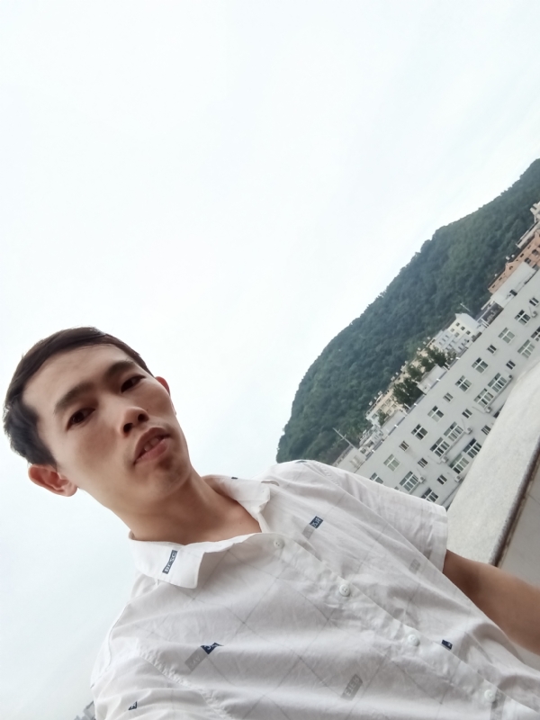 会飞的鱼的第一张照片--百色相亲服务中心