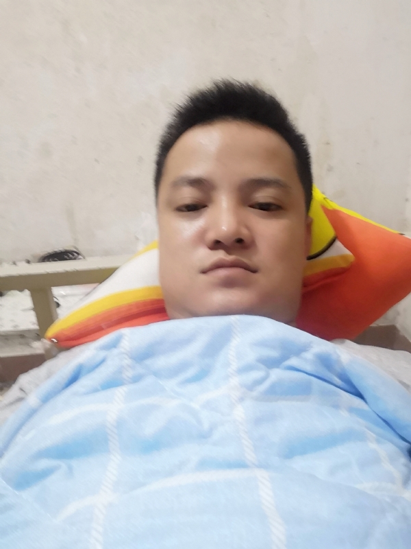 离骚的第一张照片--百色相亲服务中心