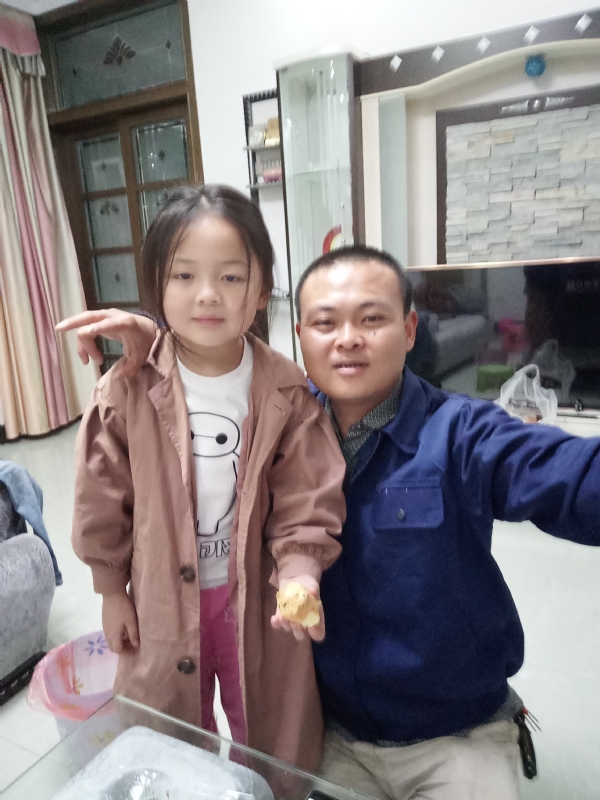 凡凡的第一张照片--百色相亲服务中心