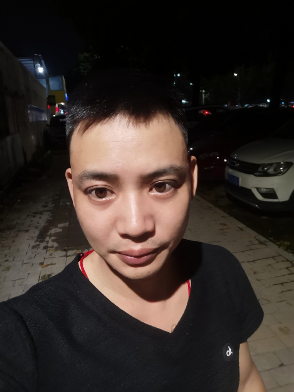 心不再跳的第一张照片--百色相亲服务中心