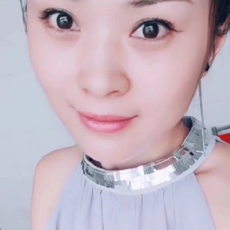 唐琴的第一张照片--百色相亲服务中心