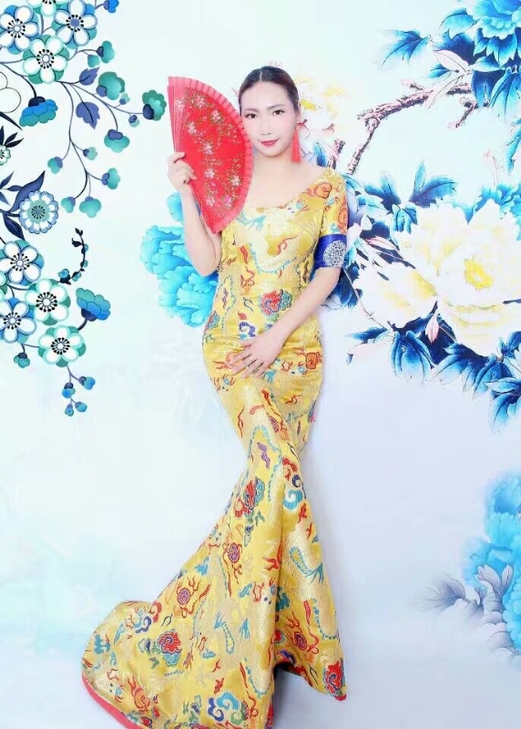 燕子的第一张照片--百色相亲服务中心