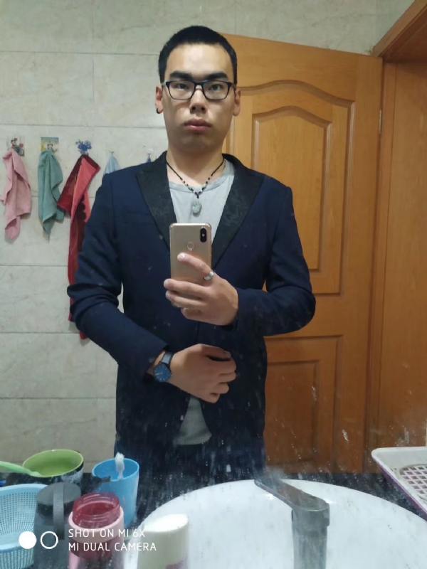 南华于的第一张照片--百色相亲服务中心