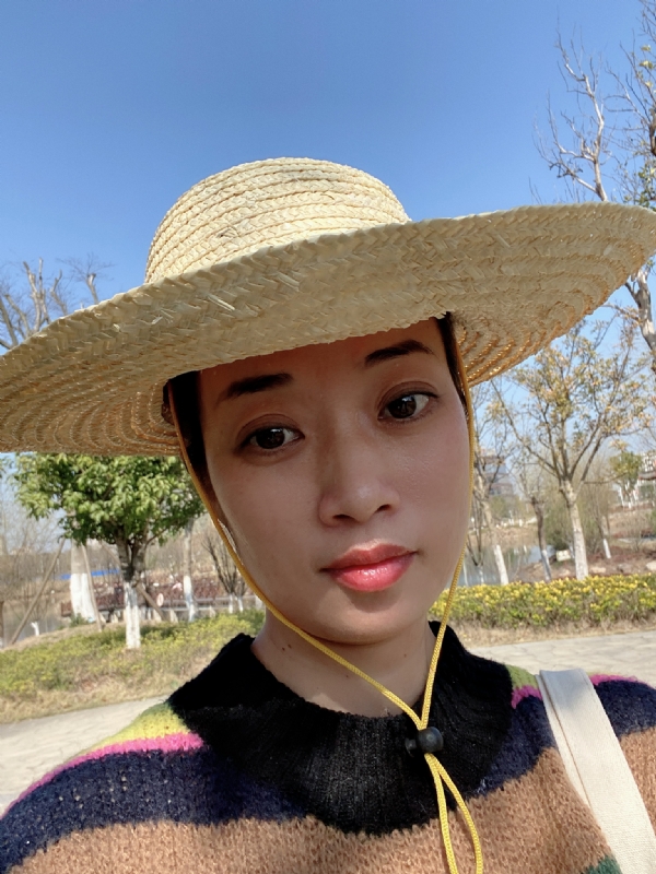 简单的第一张照片--百色相亲服务中心