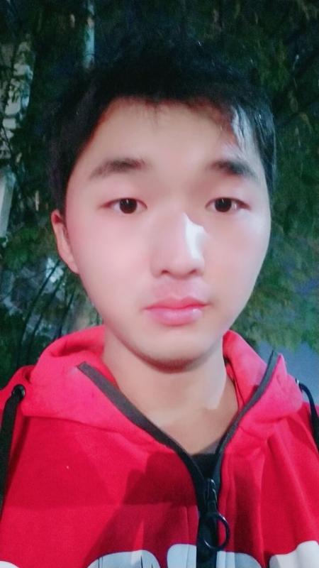 微尘的第一张照片--百色相亲服务中心