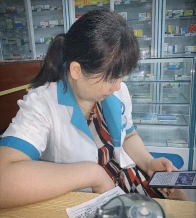 简单快乐的第一张照片--百色相亲服务中心