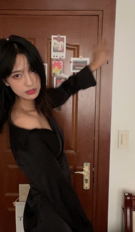 李美嘉的第三张照片--百色相亲服务中心