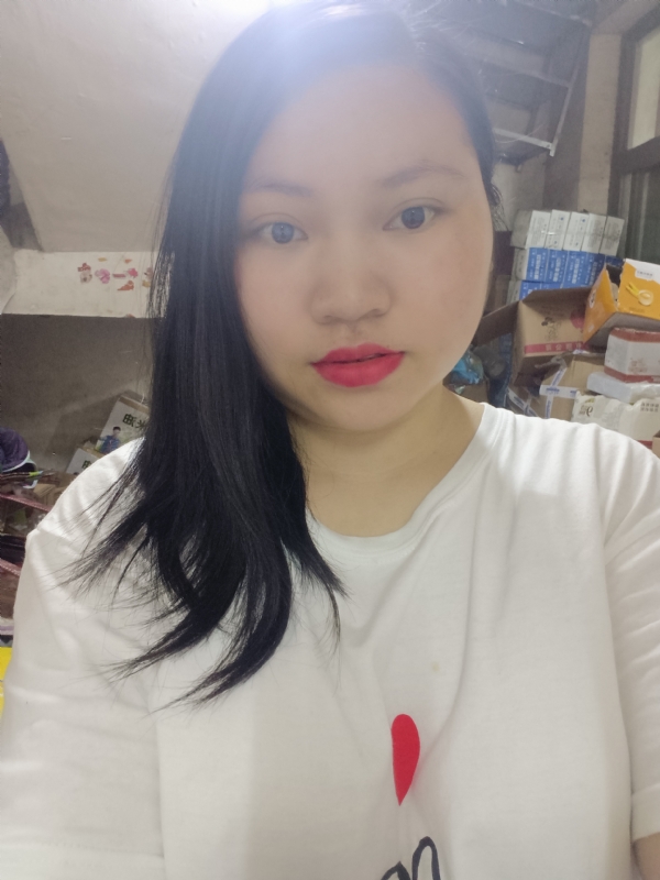 灰灰的第一张照片--百色相亲服务中心