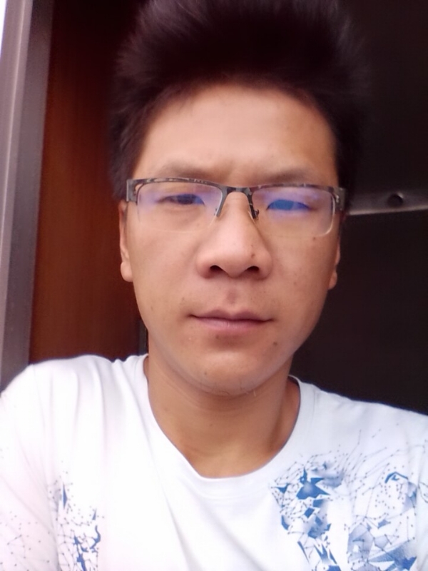 听雨的第一张照片--百色相亲服务中心