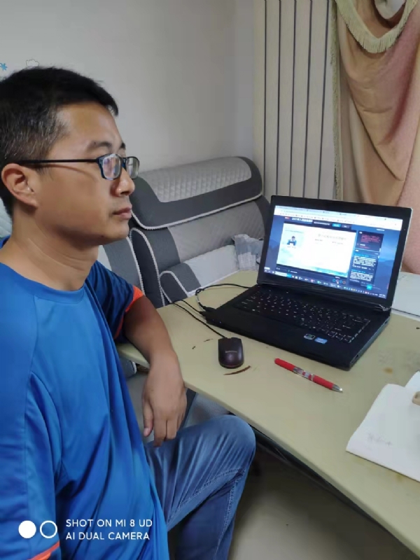 高锰酸钾的紫的第一张照片--百色相亲服务中心