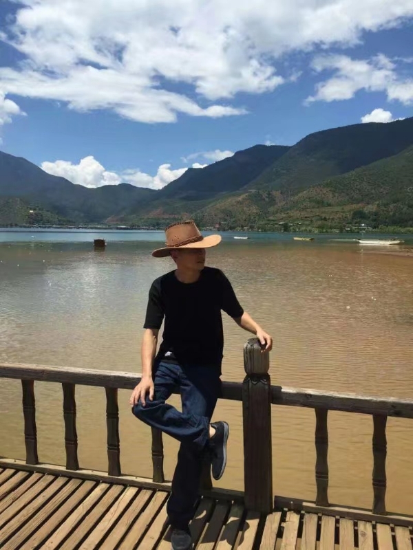 剑胆琴音的第一张照片--百色相亲服务中心