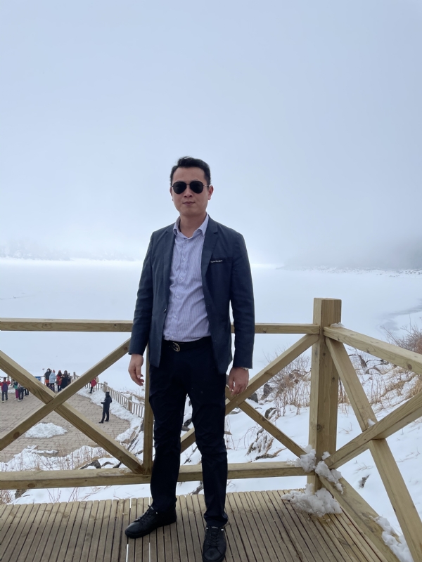 凉笙微凉的第一张照片--百色相亲服务中心