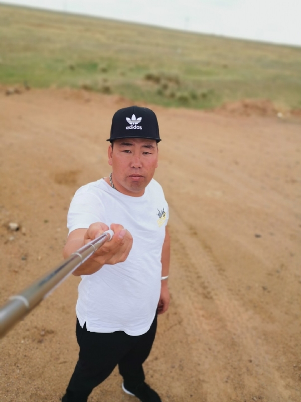 啊包g的第二张照片--百色相亲服务中心