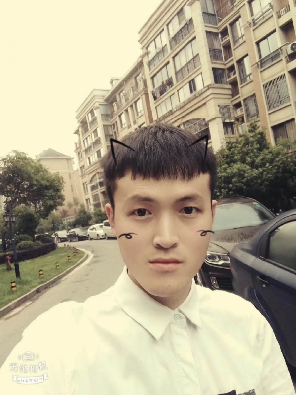 星空之下的第一张照片--百色相亲服务中心