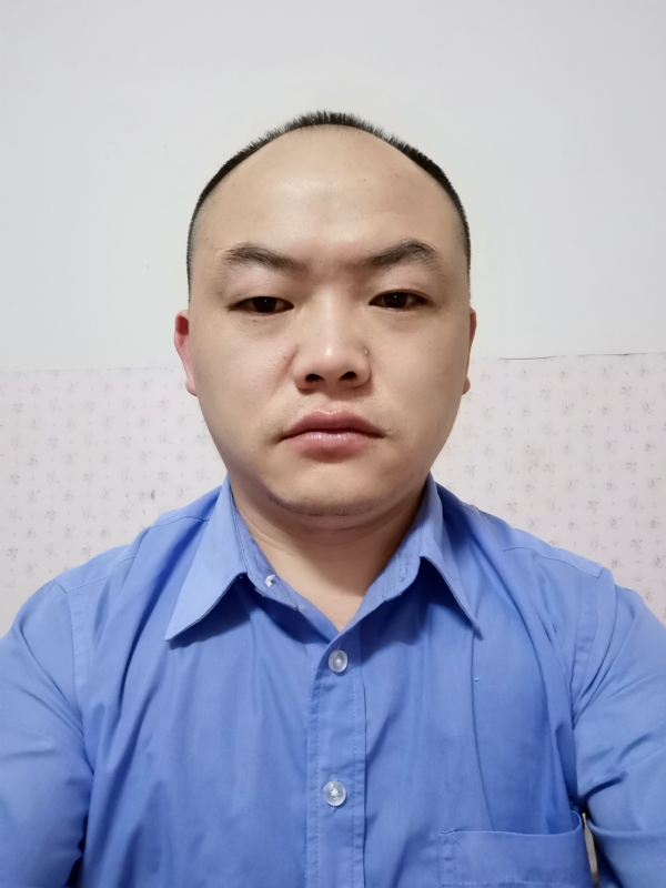 与子携老的第一张照片--百色相亲服务中心